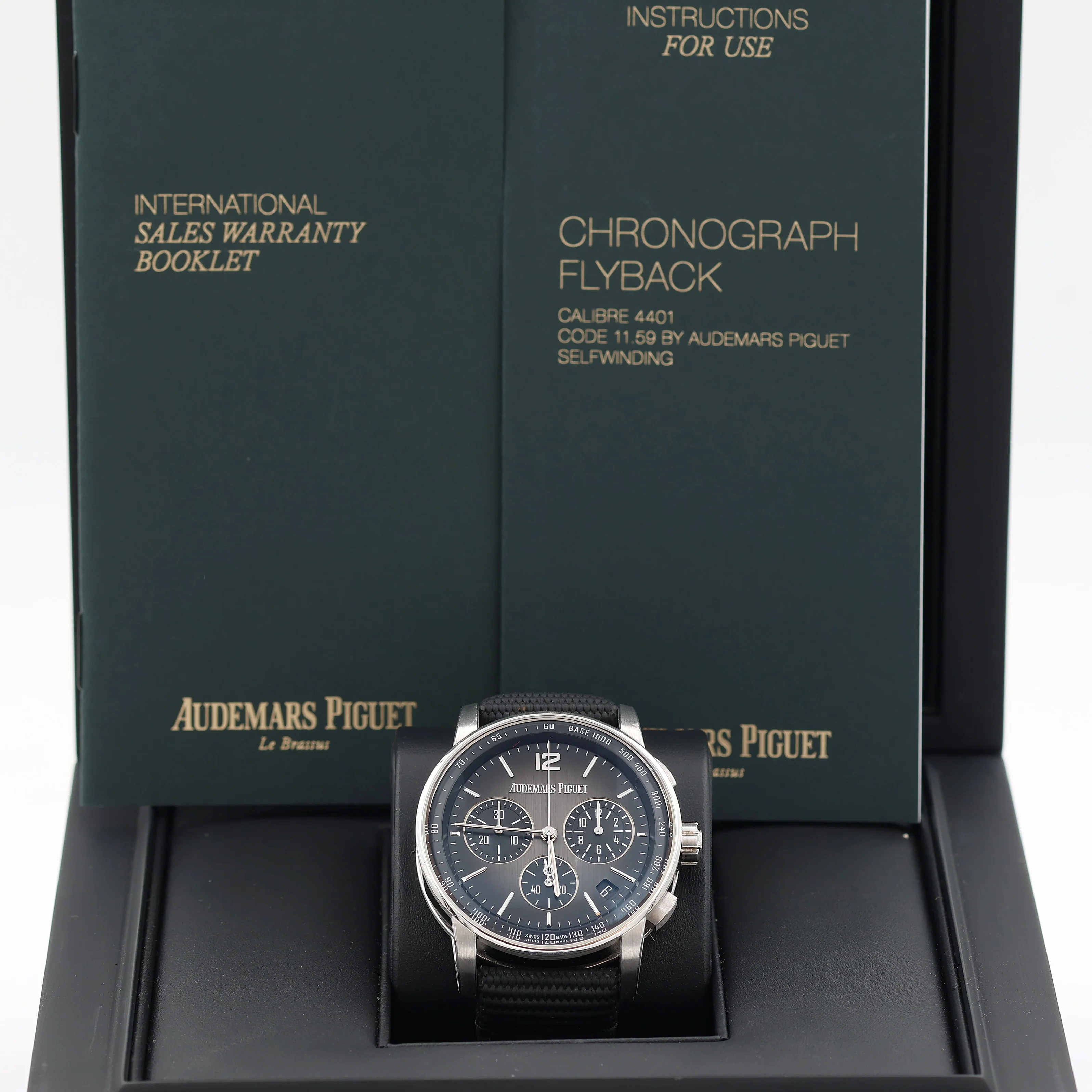 Audemars Piguet Code 11.59 Selfwinding Chronograph 41mm ref. 26393NB.OO.A002KB.01 Full Set