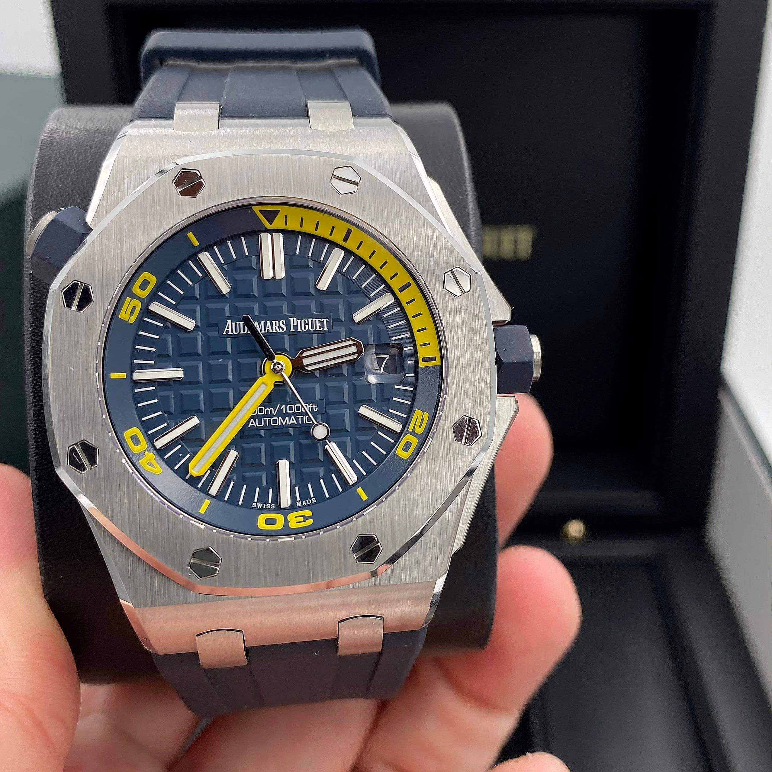 Audemars Piguet Royal Oak Offshore Diver Ref. 15710ST.OO.A027CA.01 - NEW - Image 5
