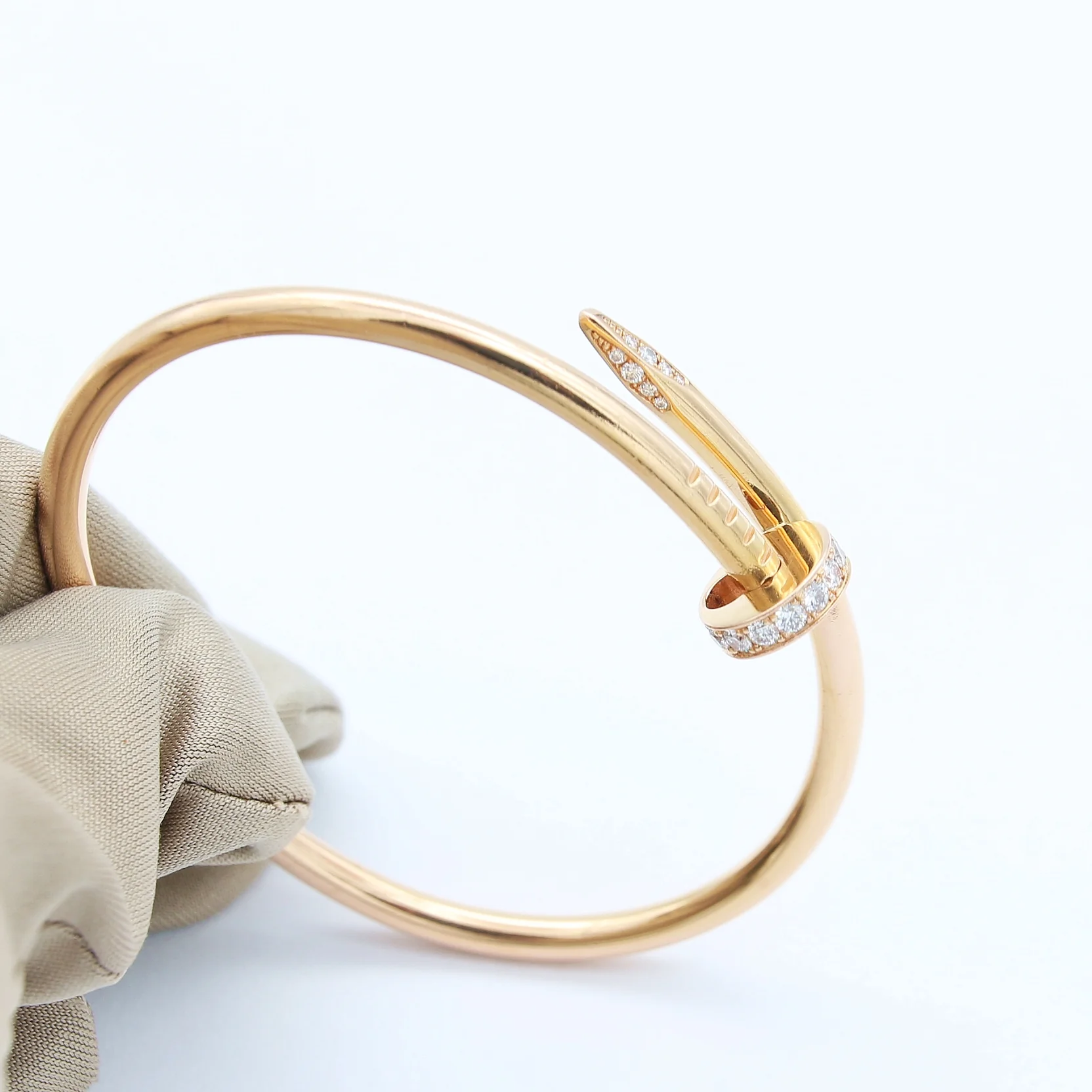 Cartier Juste un Clou Bracelet Diamond - 750(YG) - 32.2g - Size 17 - Image 2