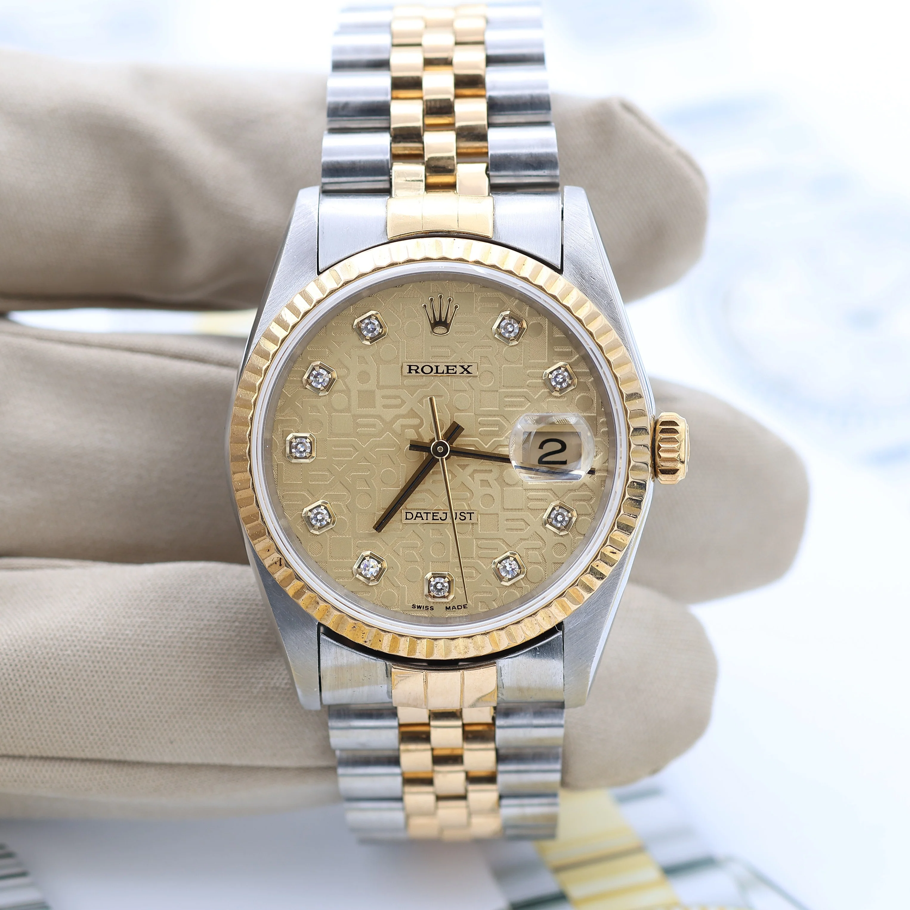 Datejust ref. 16233 - Champagne Computer Diamonds (Big) Dial Jubilee Bracelet - Full Set - Image 4