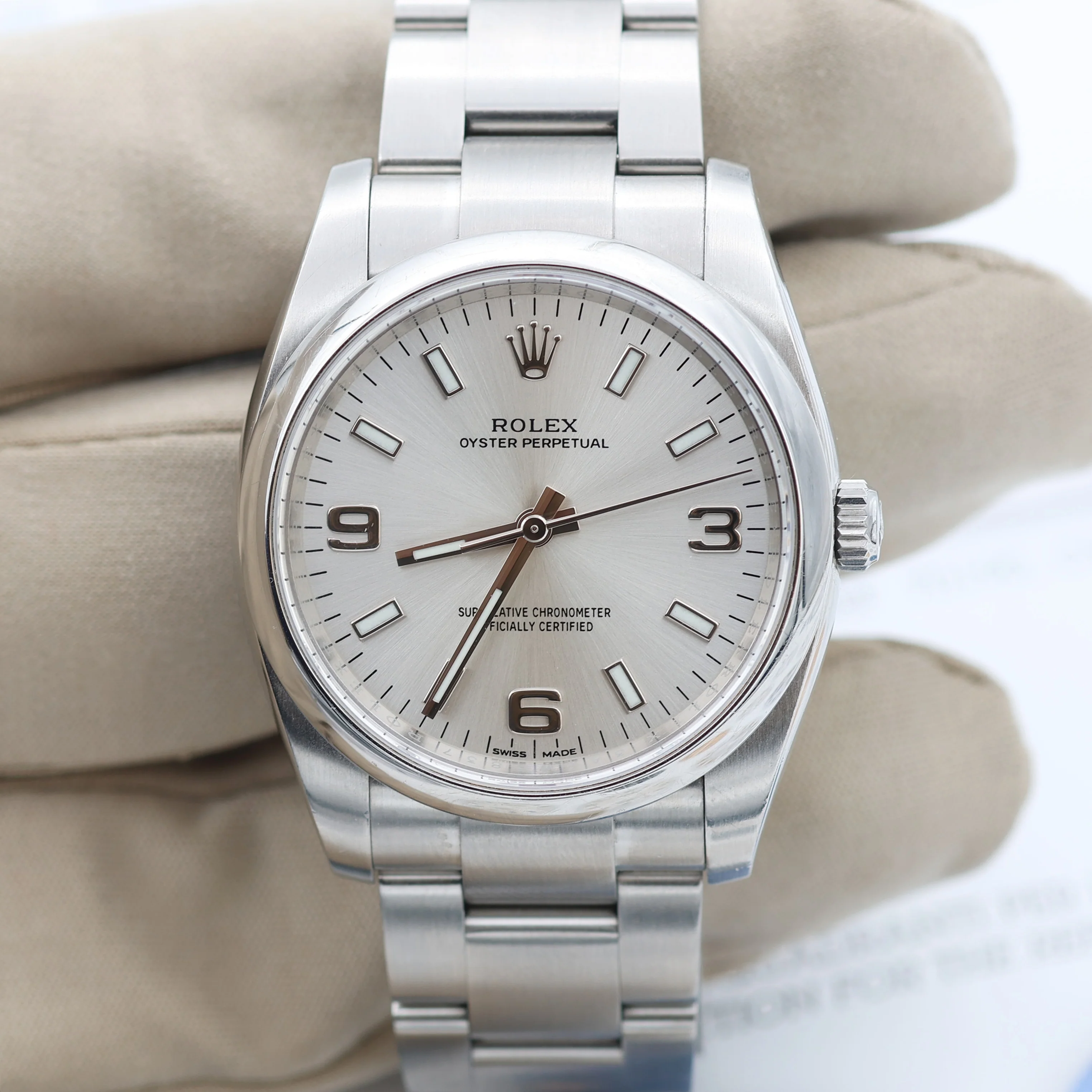 Rolex Oyster Perpetual ref. 114200 Dial Silver 3-6-9 - Full Set - Image 4
