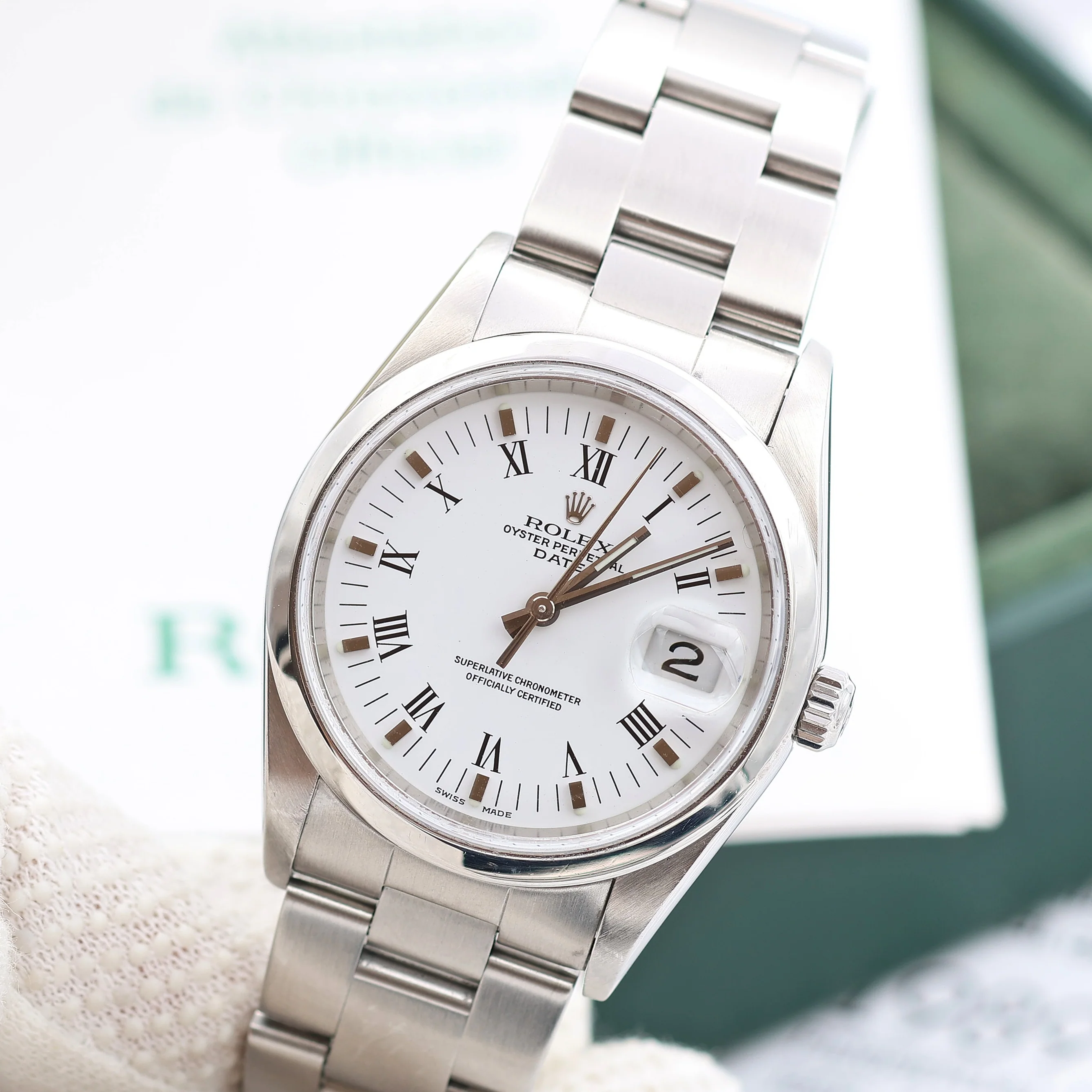Rolex Date ref. 15200 White Roman Dial with Oyster Bracelet - Full Set - Image 5