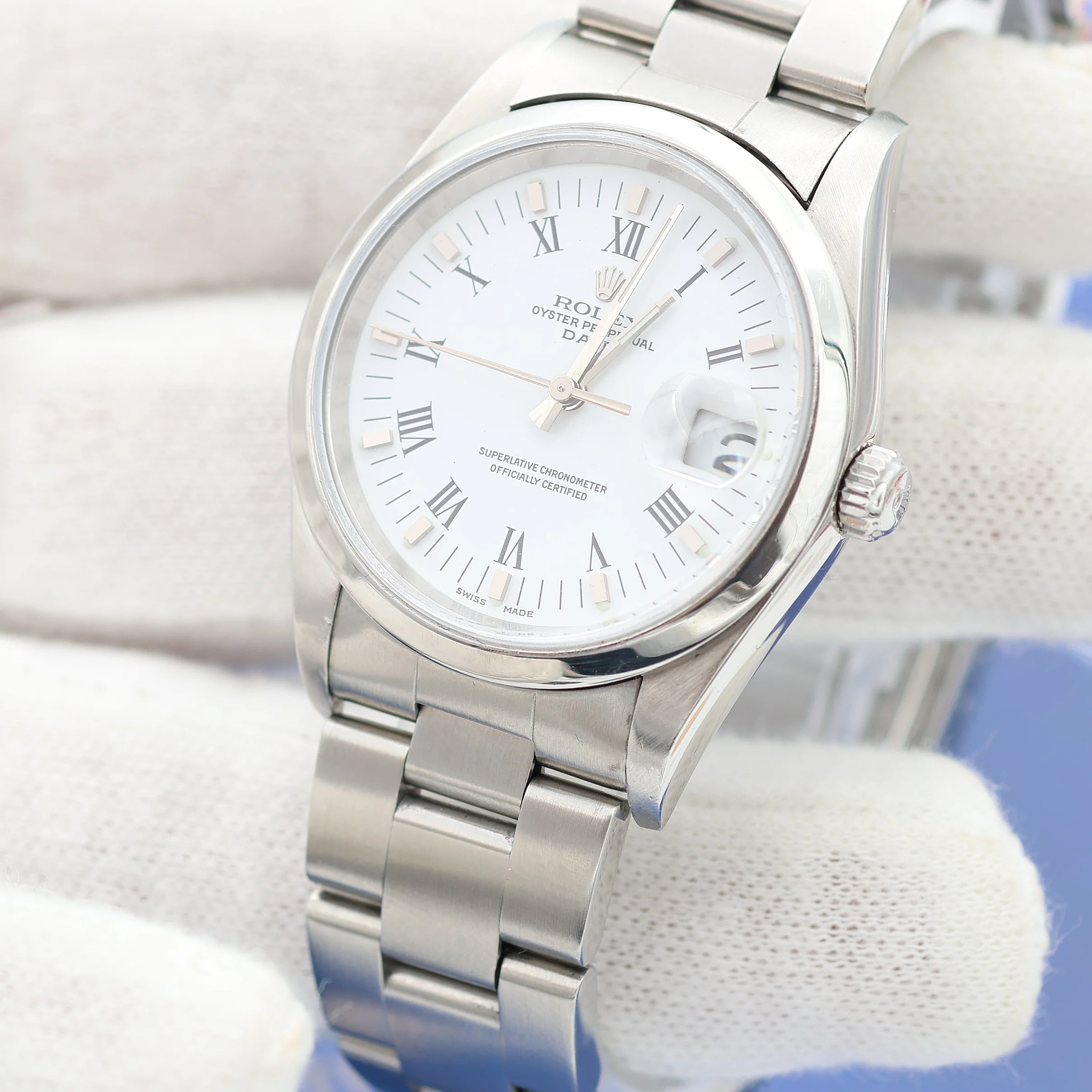 Rolex Date ref. 15200 White Roman Dial with Oyster Bracelet - Full Set - Image 8