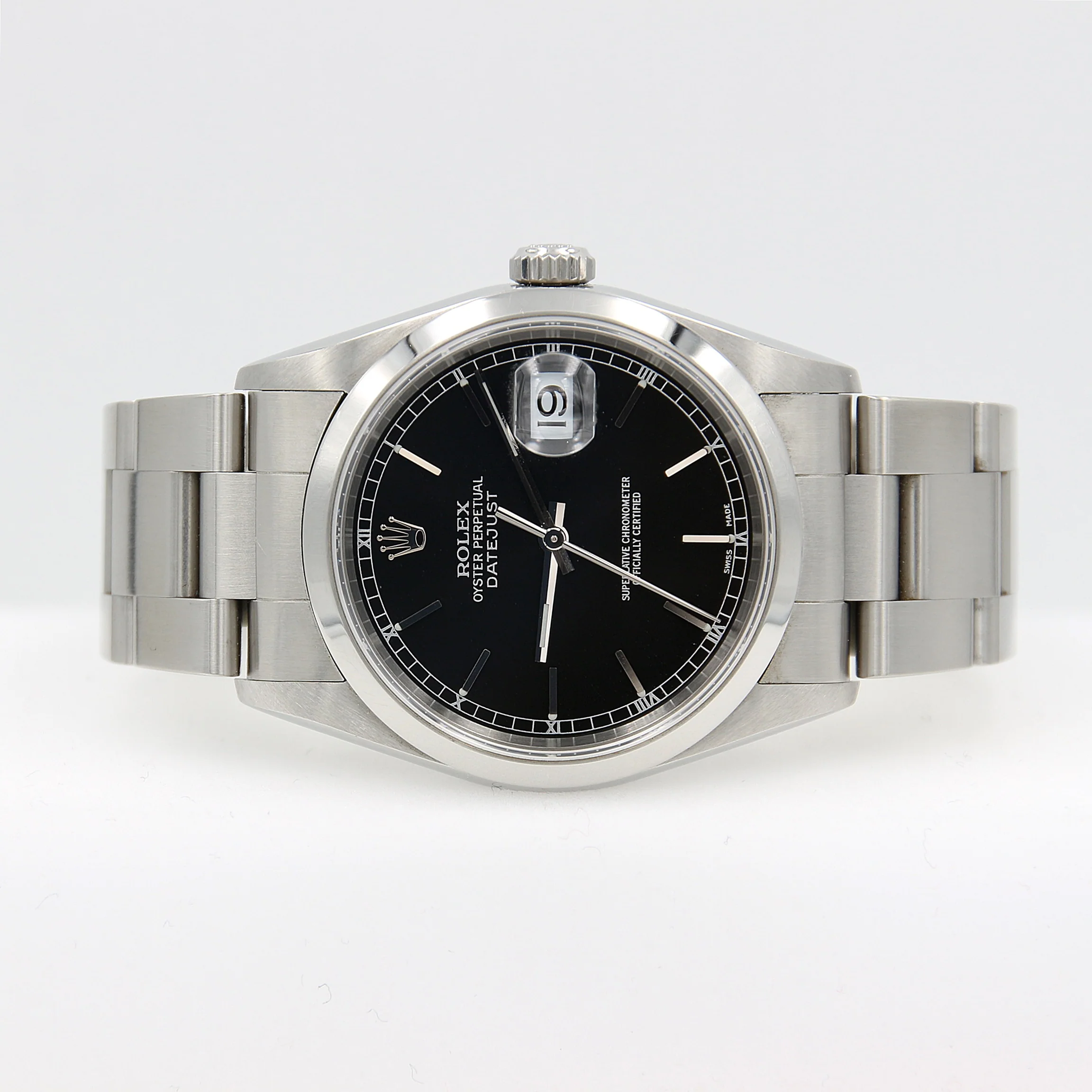 Rolex Datejust 36 ref. 16200 Black Dial Oyster Bracelet - Full Set - Image 2
