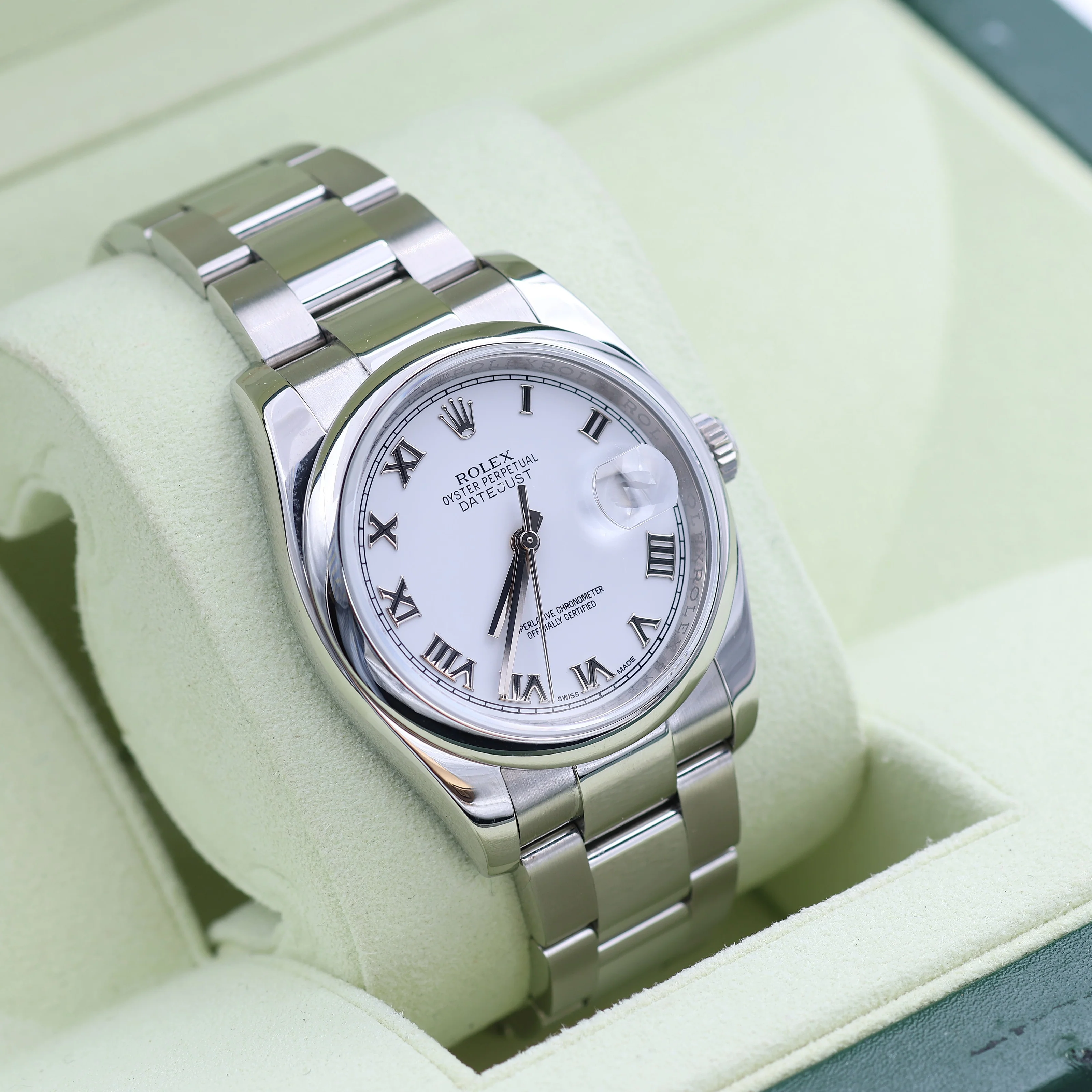 Rolex Datejust ref. 116200 White Roman Dial - Oyster Bracelet - Full set