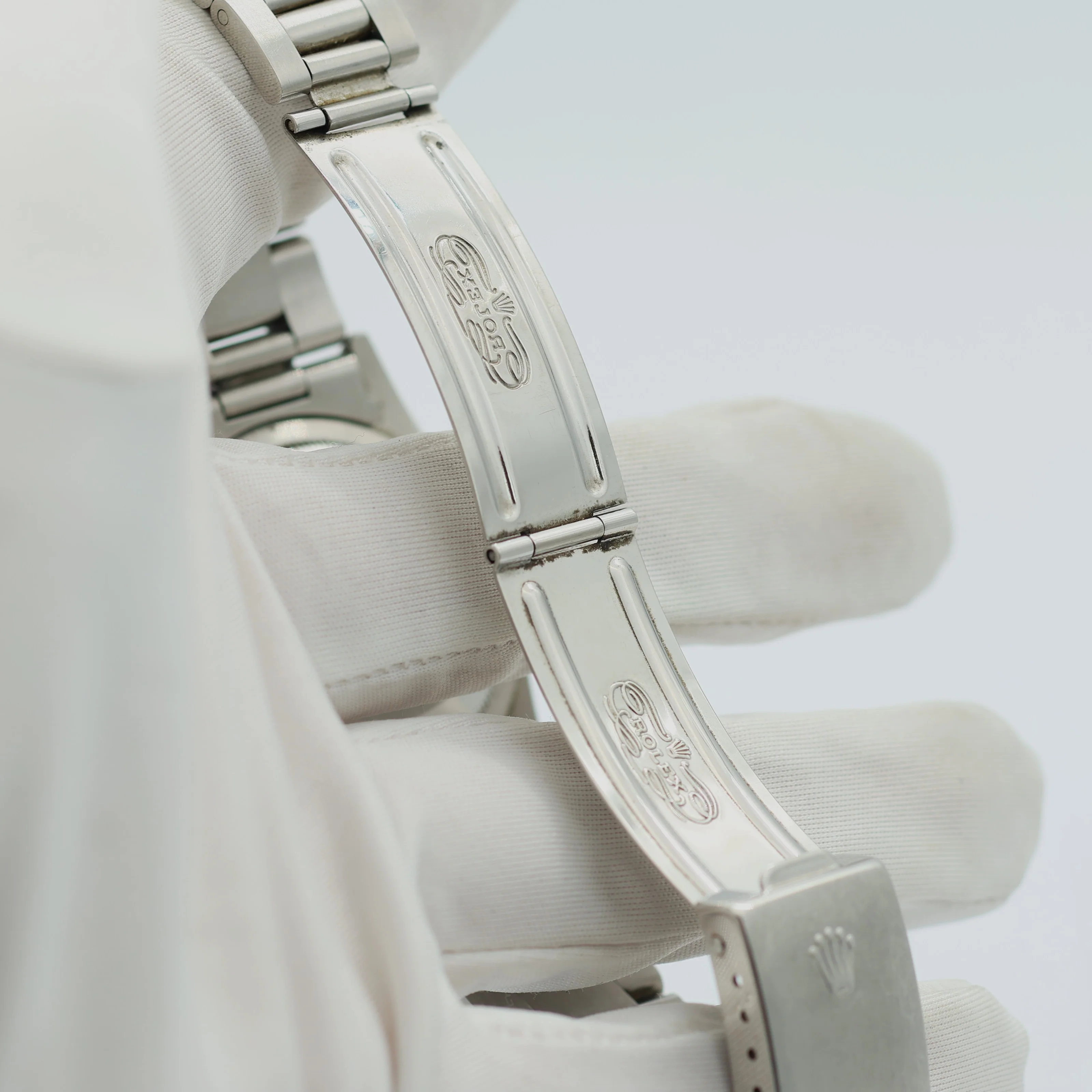 Rolex Datejust ref. 16200 Silver Dial Oyster Bracelet - Full Set - Image 11