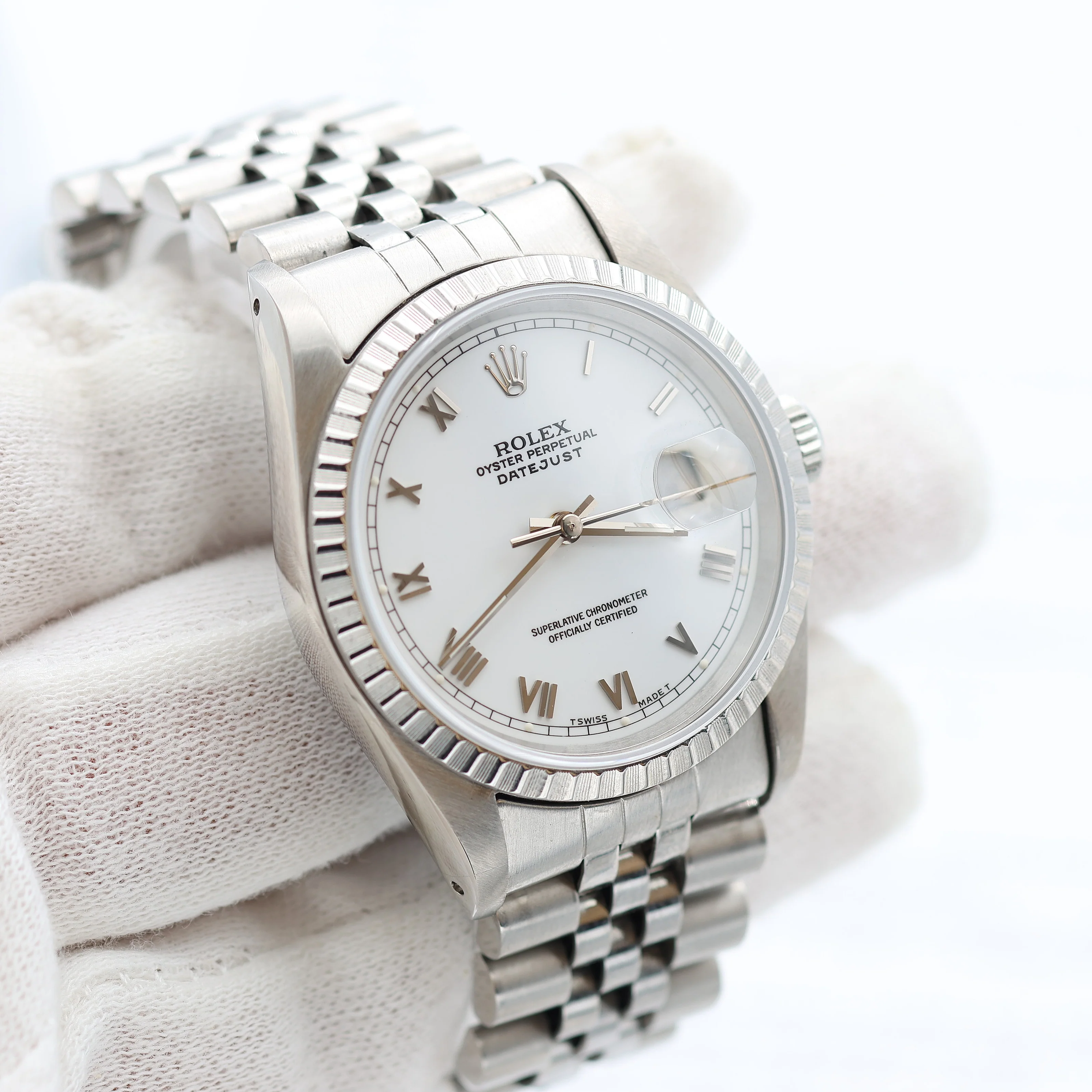 Rolex Datejust ref. 16220 White Roman (Small) Dial Jubilee Bracelet - Full Set - Image 2