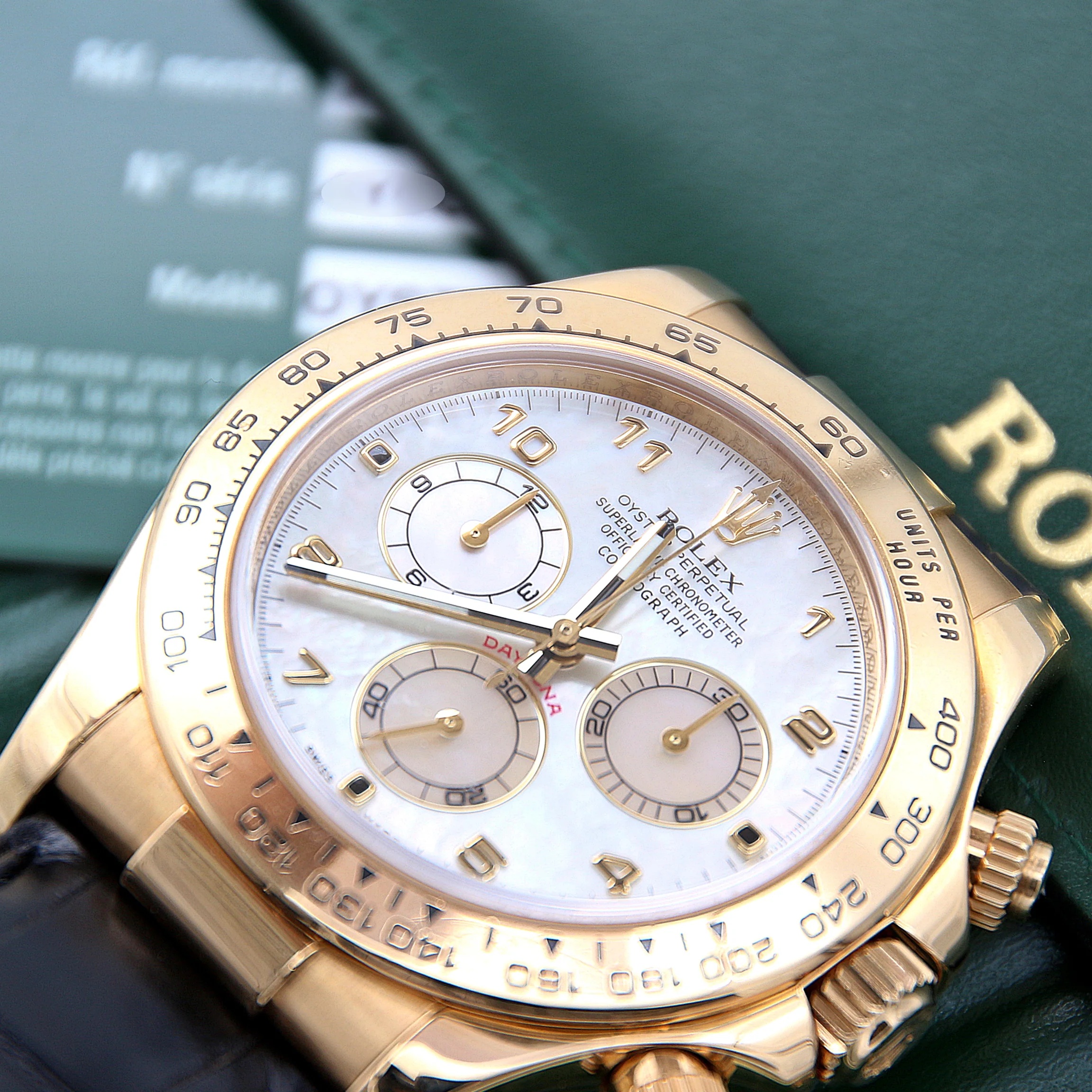Rolex Daytona ref. 116518 - 18k Yellow Gold and Leather Strap - MOP Arabic Dial - Full Set - Image 3