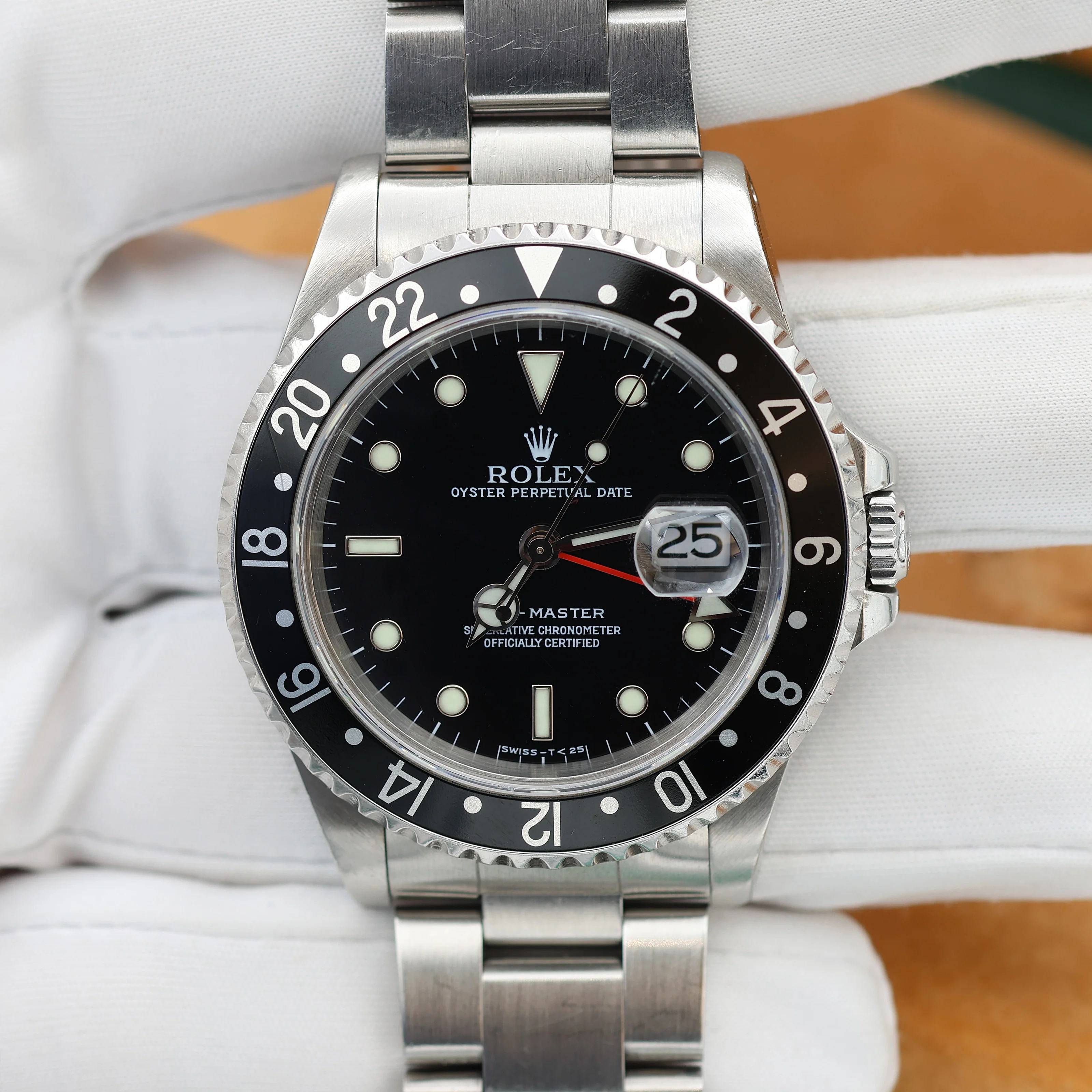 Rolex GMT-Master ref. 16700 - Black Bezel - Image 2
