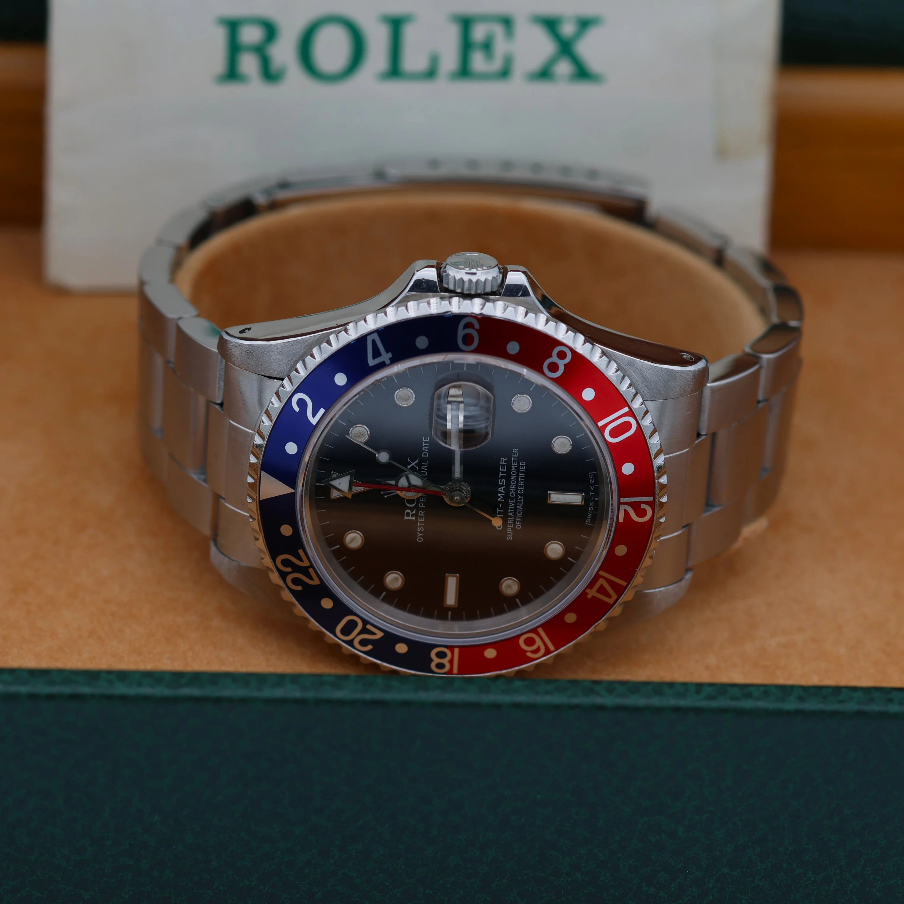 Rolex GMT-Master ref. 16700 - Pepsi Bezel - Full Set - Image 2
