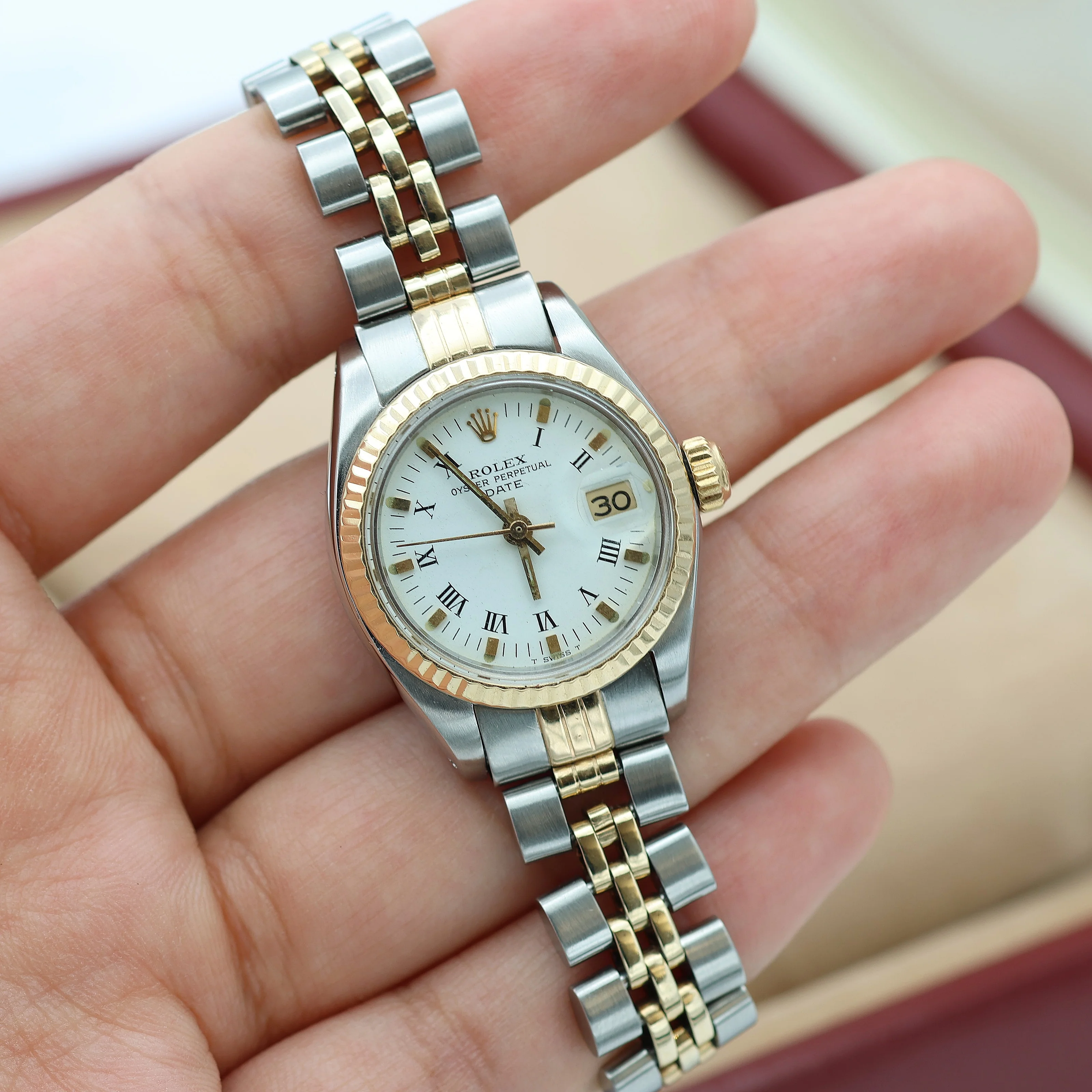 Rolex Lady-Datejust ref. 6917 Steel and Gold White Roman Dial Jubilee Bracelet - Image 2