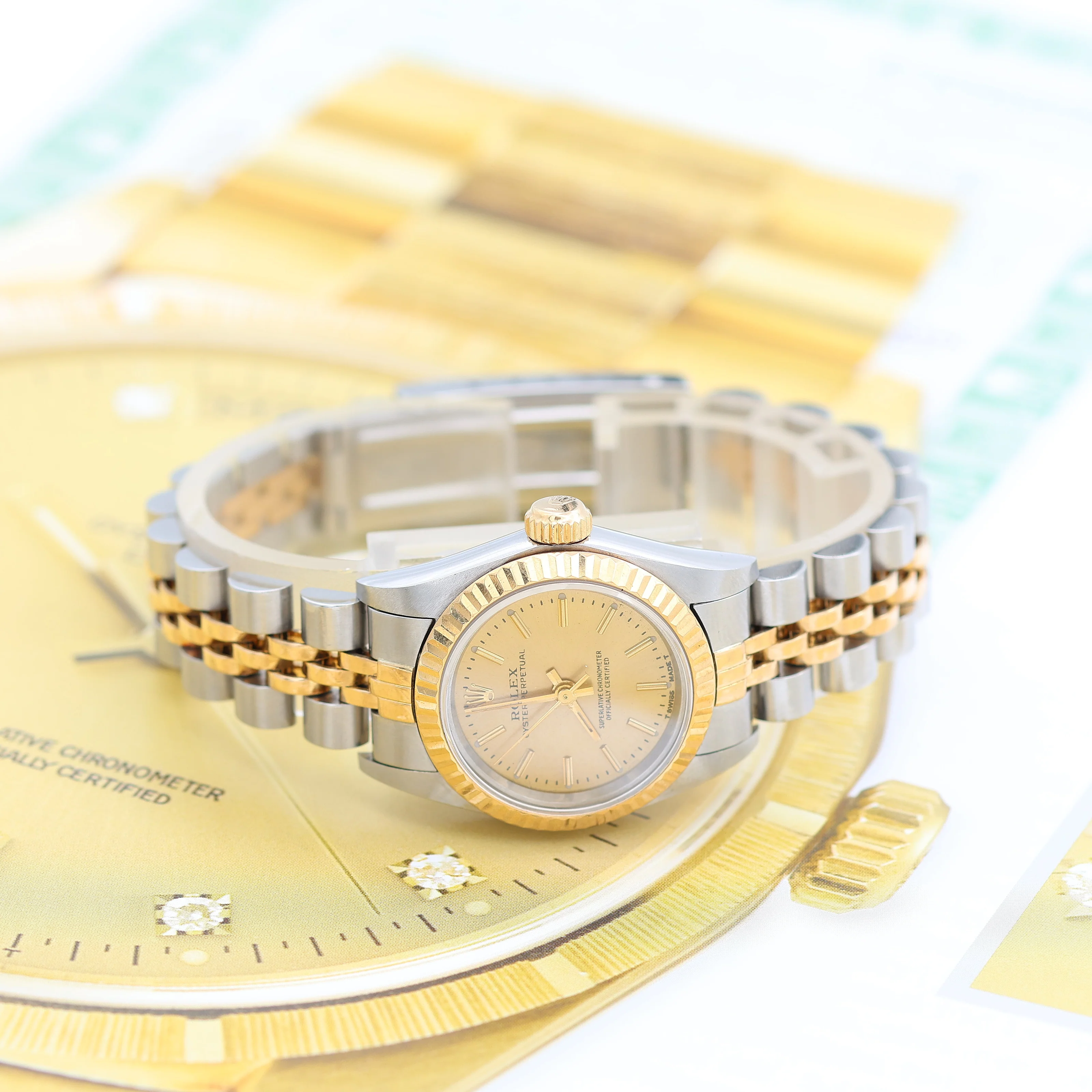 Rolex Oyster Perpetual 67193 Lady Steel and Gold - Champagne Dial Jubilee - Image 6