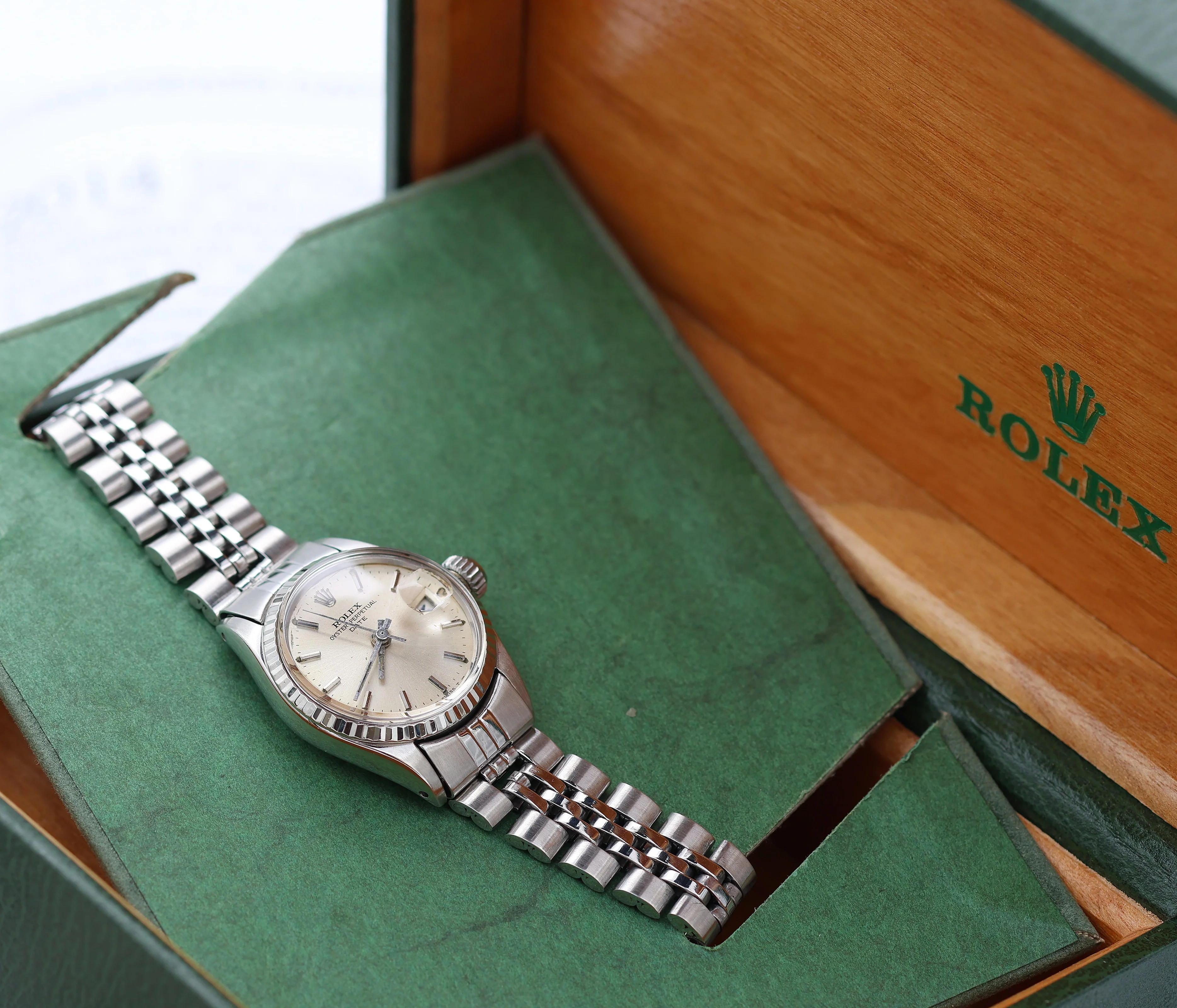 Rolex Oyster Perpetual Lady Date ref. 6517 Silver Dial - Jubilee - Image 2
