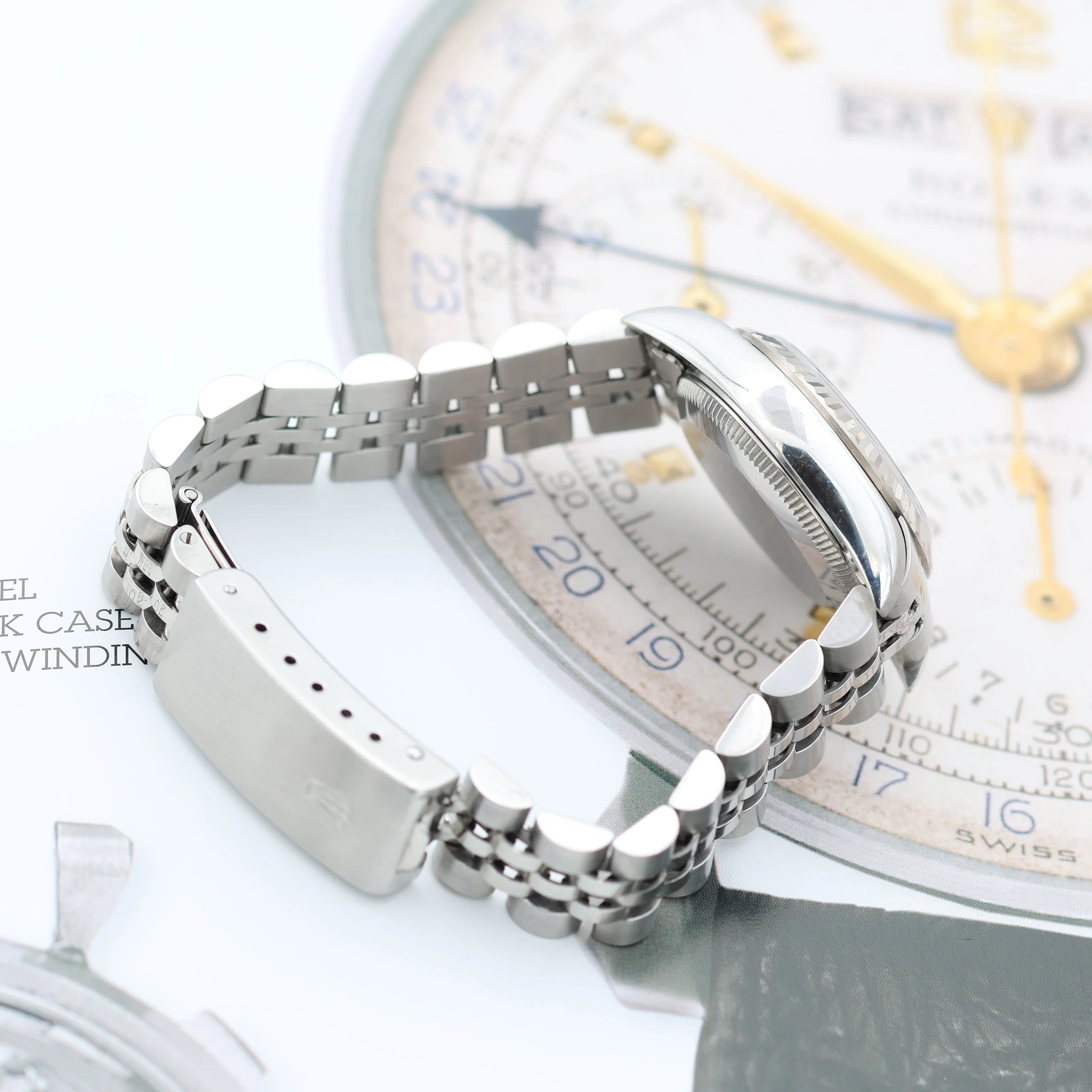 Rolex Oyster Perpetual Lady ref. 67194 Salmon 3-6-9 Dial Jubilee - Full Set - Image 9