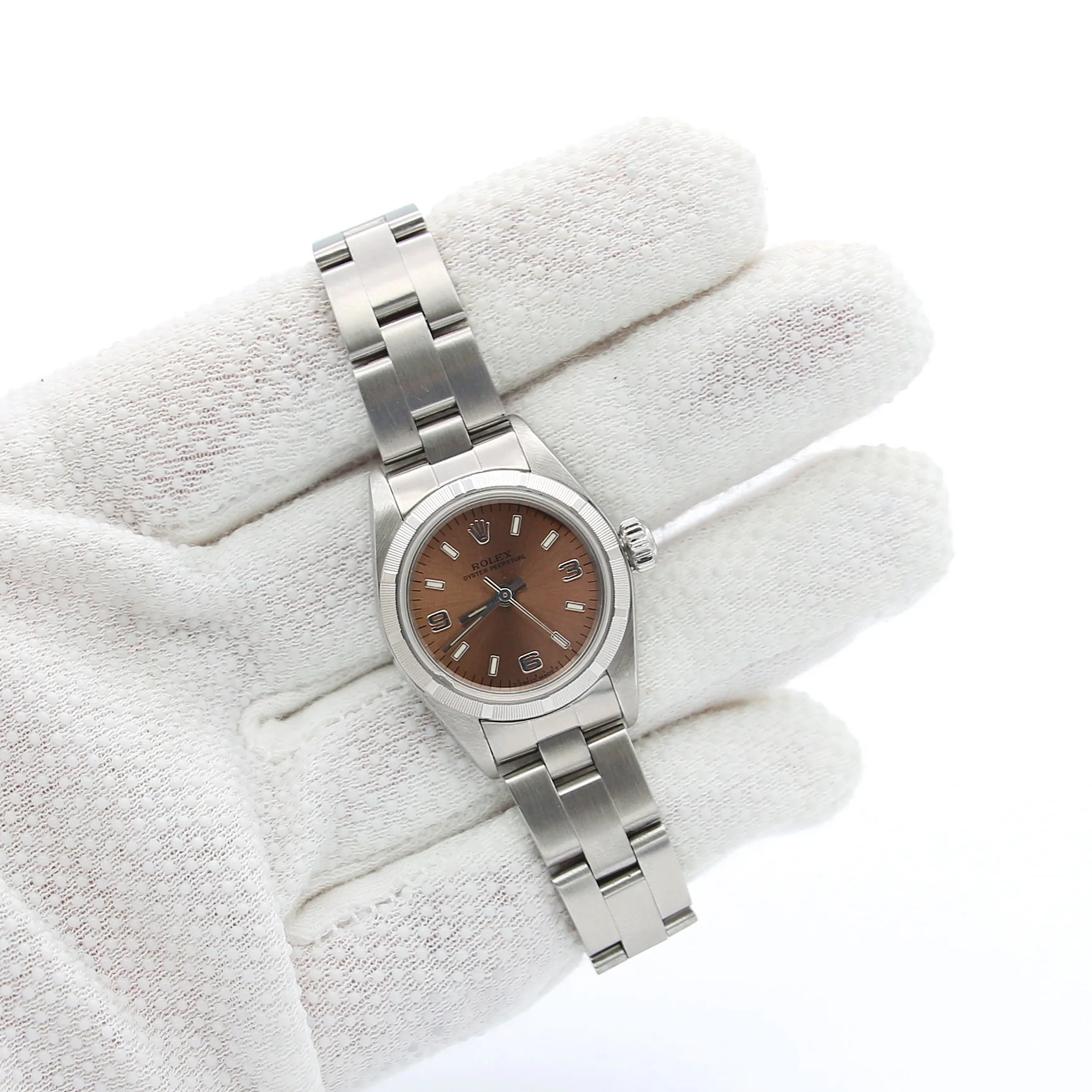 Rolex Oyster Perpetual ref. 67230 - Salmon 3-6-9 Dial - Image 2