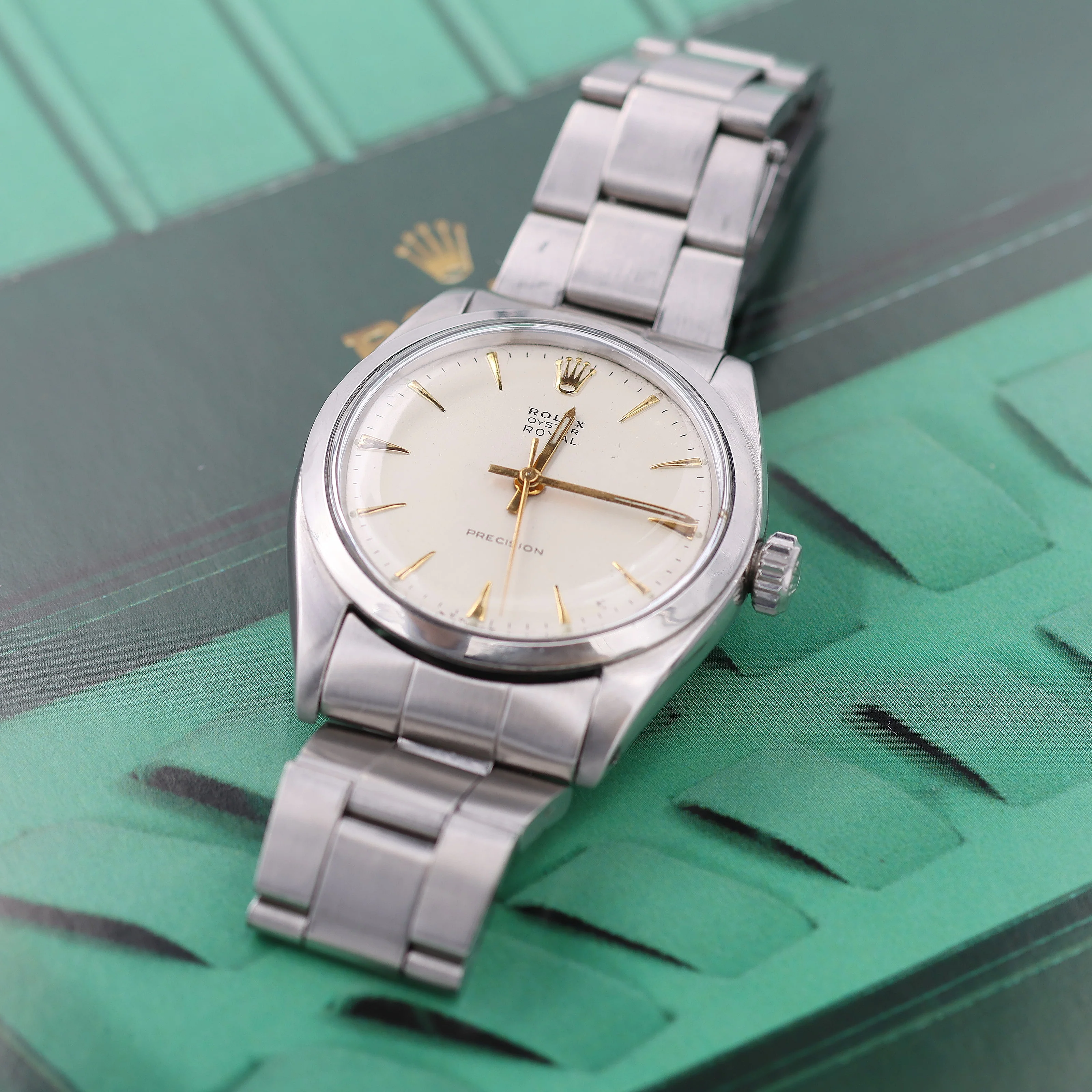 Rolex Oyster Precision ref. 6426 Cream Dial Oyster bracelet