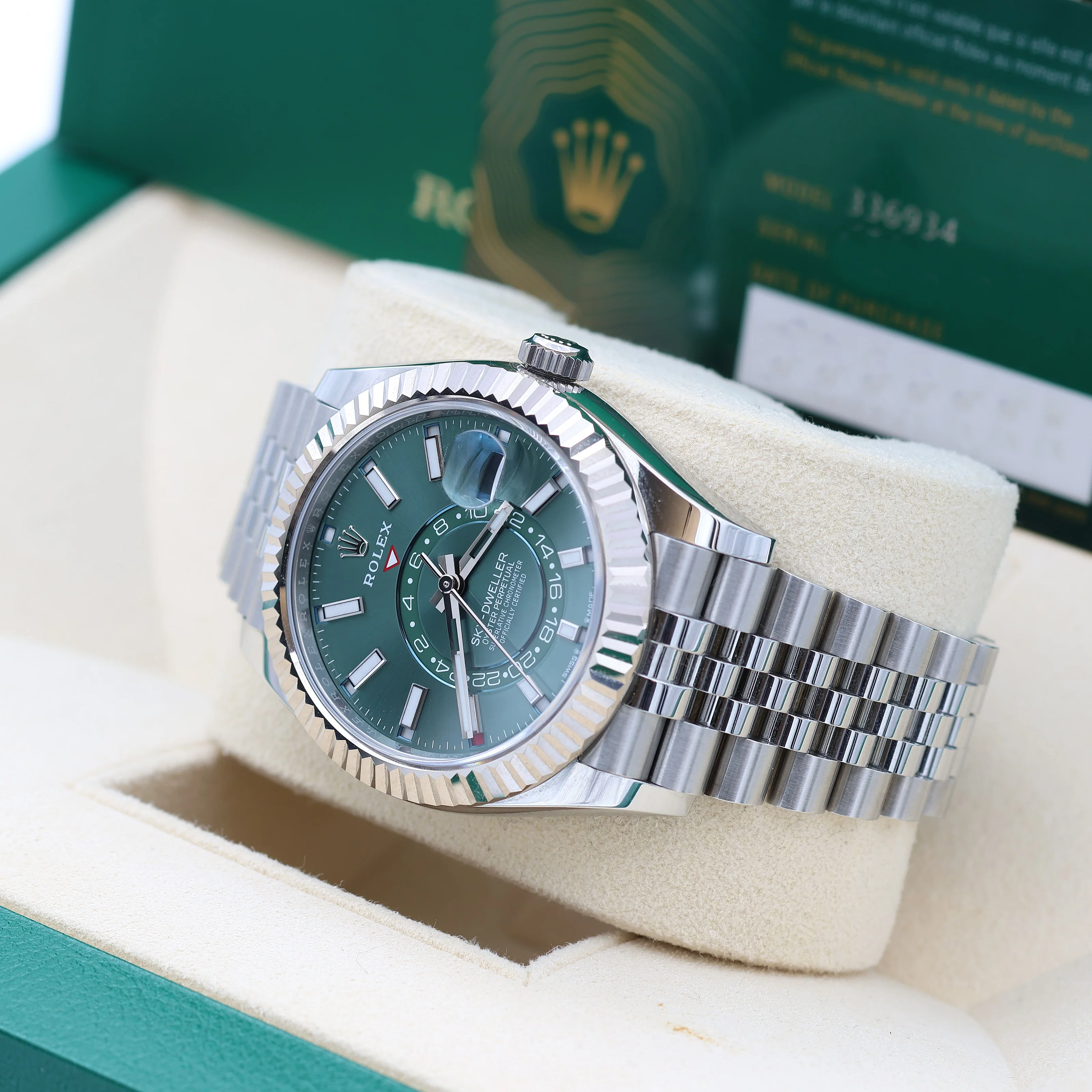 Rolex Sky-Dweller ref. 336934 Green dial - Jubilee - Full Set - Image 3