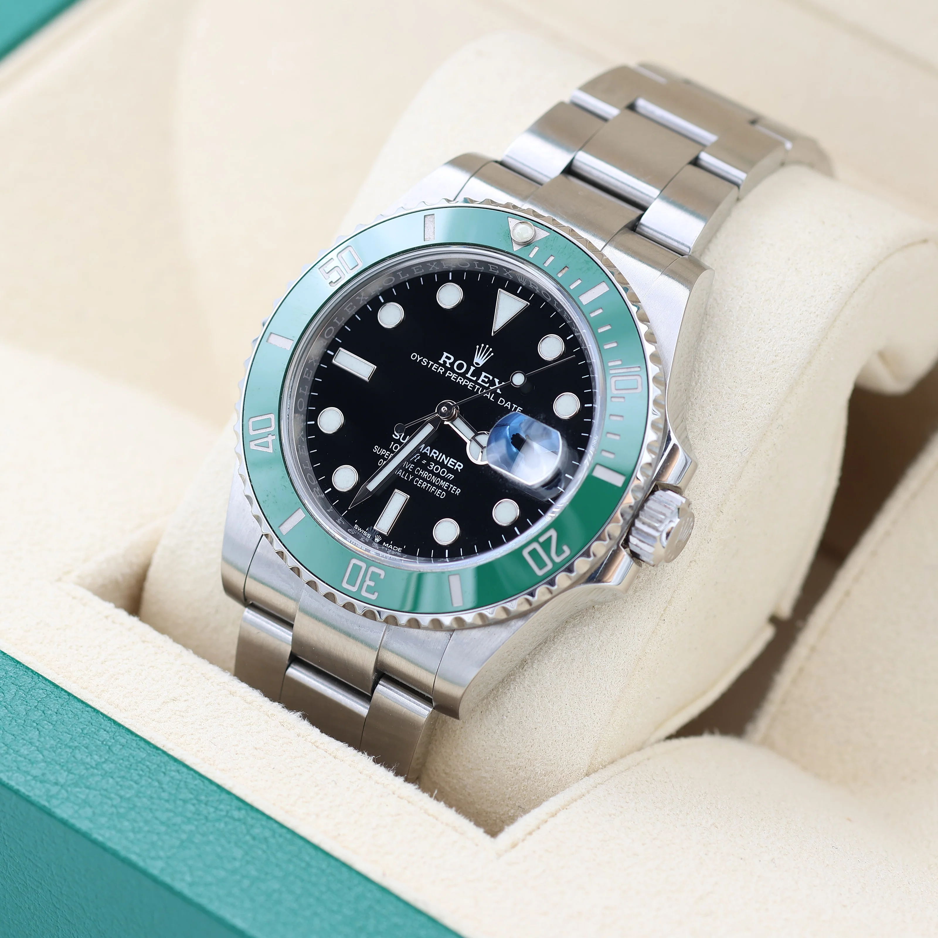 Rolex Submariner Date ref. 126610LV - Full set - Image 4