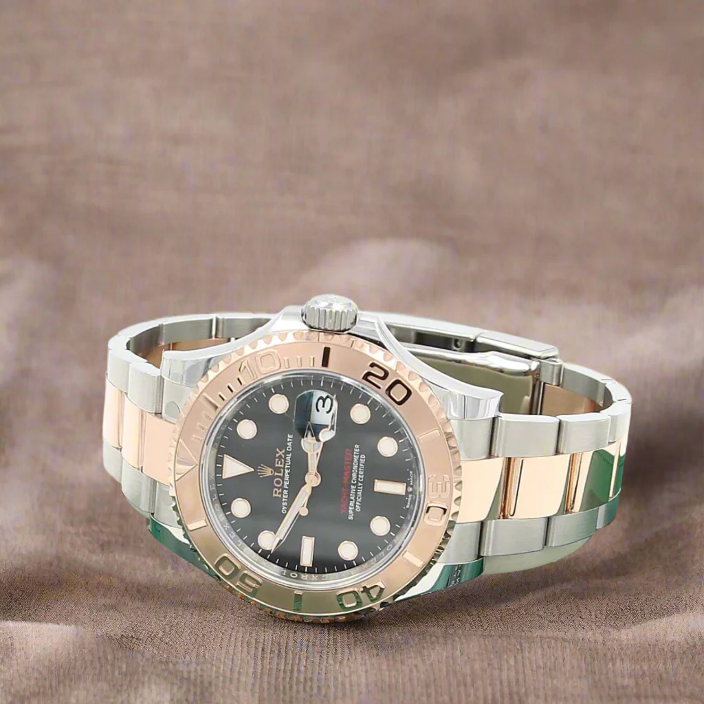 Rolex Yacht-Master 40 ref. 126621 - Rolesor - Black Dial - Full Set - Image 3